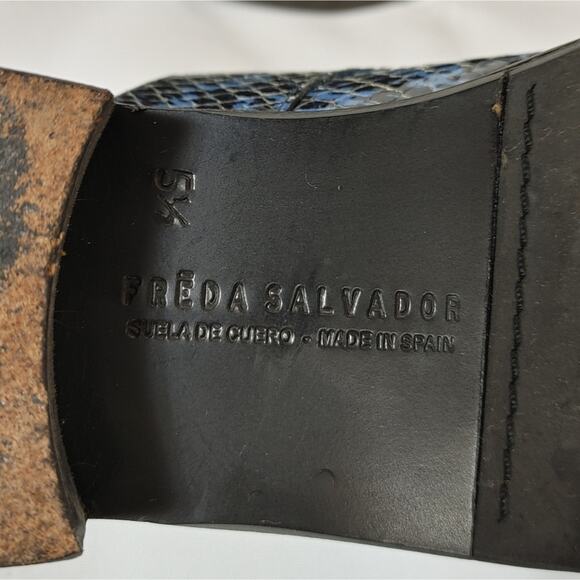 Freda Salvador Wit D'orsay Blue Leather Croc Embossed Lace Up Oxford Sz 5.5 - Picture 12 of 13